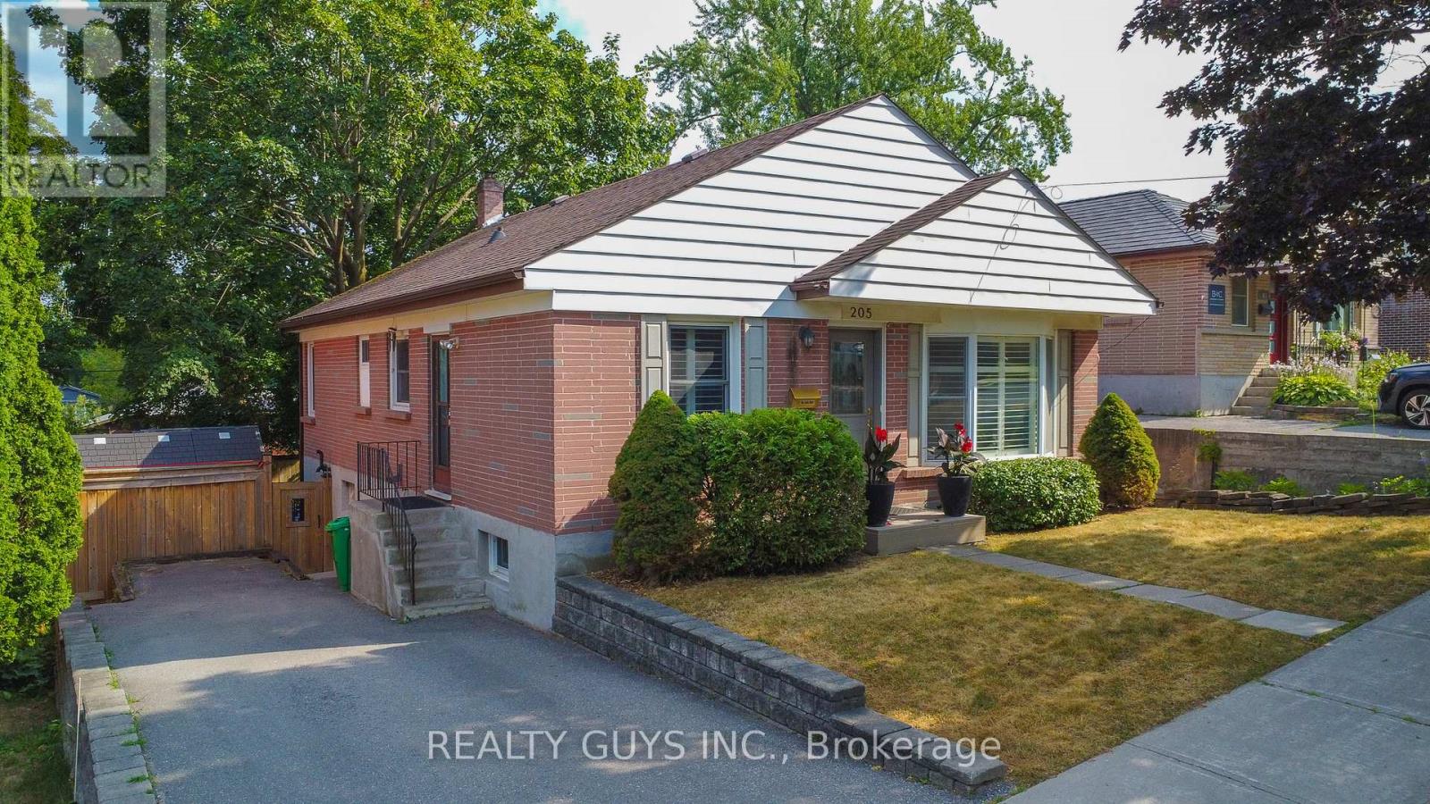Property at 205 SHELBOURNE STREET image 5