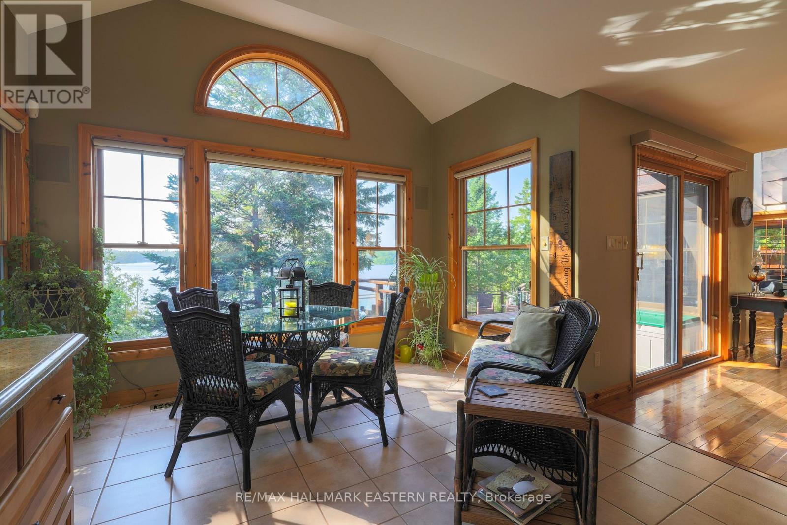 538 Rishor Avenue, Douro-Dummer, Ontario  K0L 2H0 - Photo 11 - X12293574