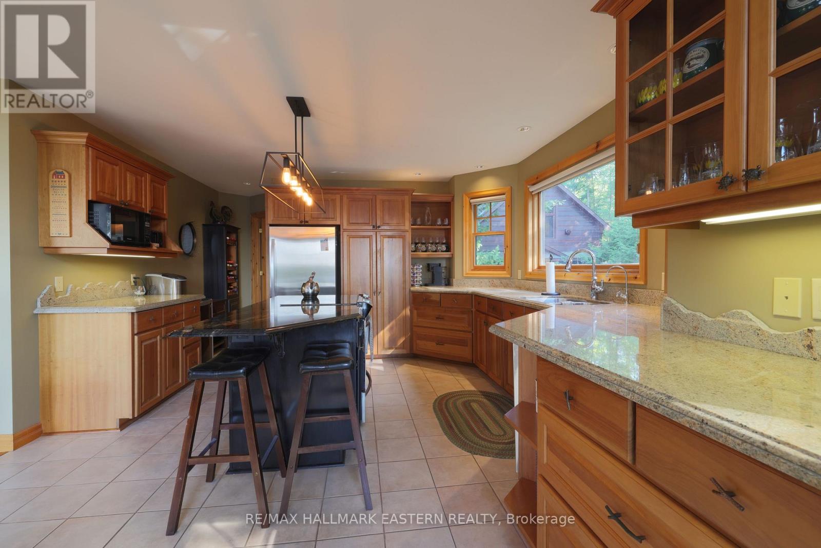 538 Rishor Avenue, Douro-Dummer, Ontario  K0L 2H0 - Photo 14 - X12293574