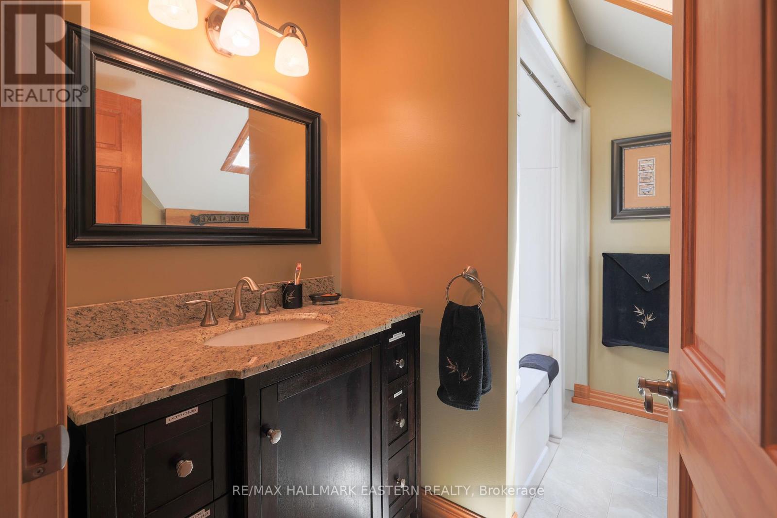 538 Rishor Avenue, Douro-Dummer, Ontario  K0L 2H0 - Photo 35 - X12293574