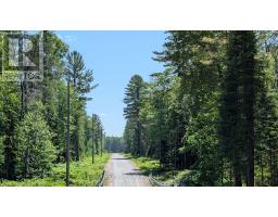 LOT 10 CRIMSON LANE, Huntsville, Ontario