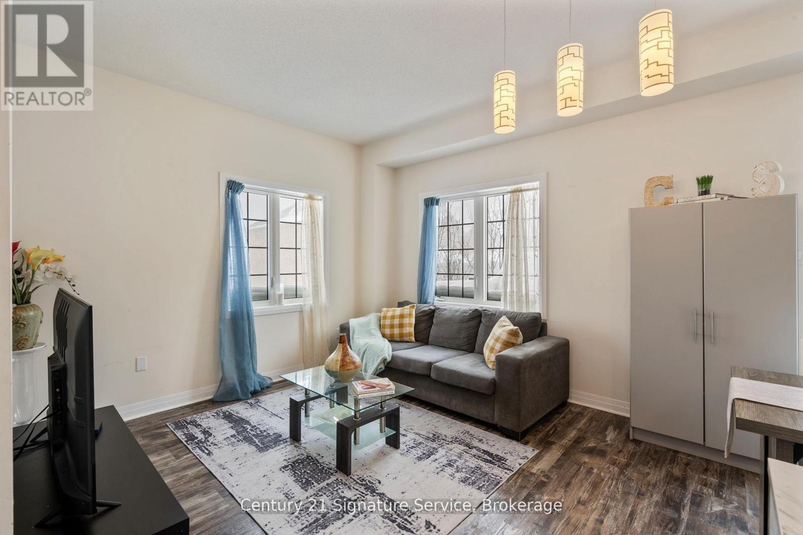 42 Bedford Estates Crescent, Barrie (Bayshore), Ontario  L4N 9K5 - Photo 15 - S12293463