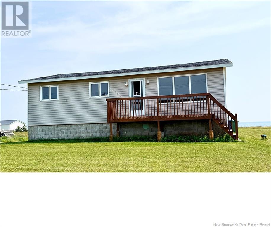 1102 Boul. de la Mer, Sainte-Marie-Saint-Raphaël, New Brunswick