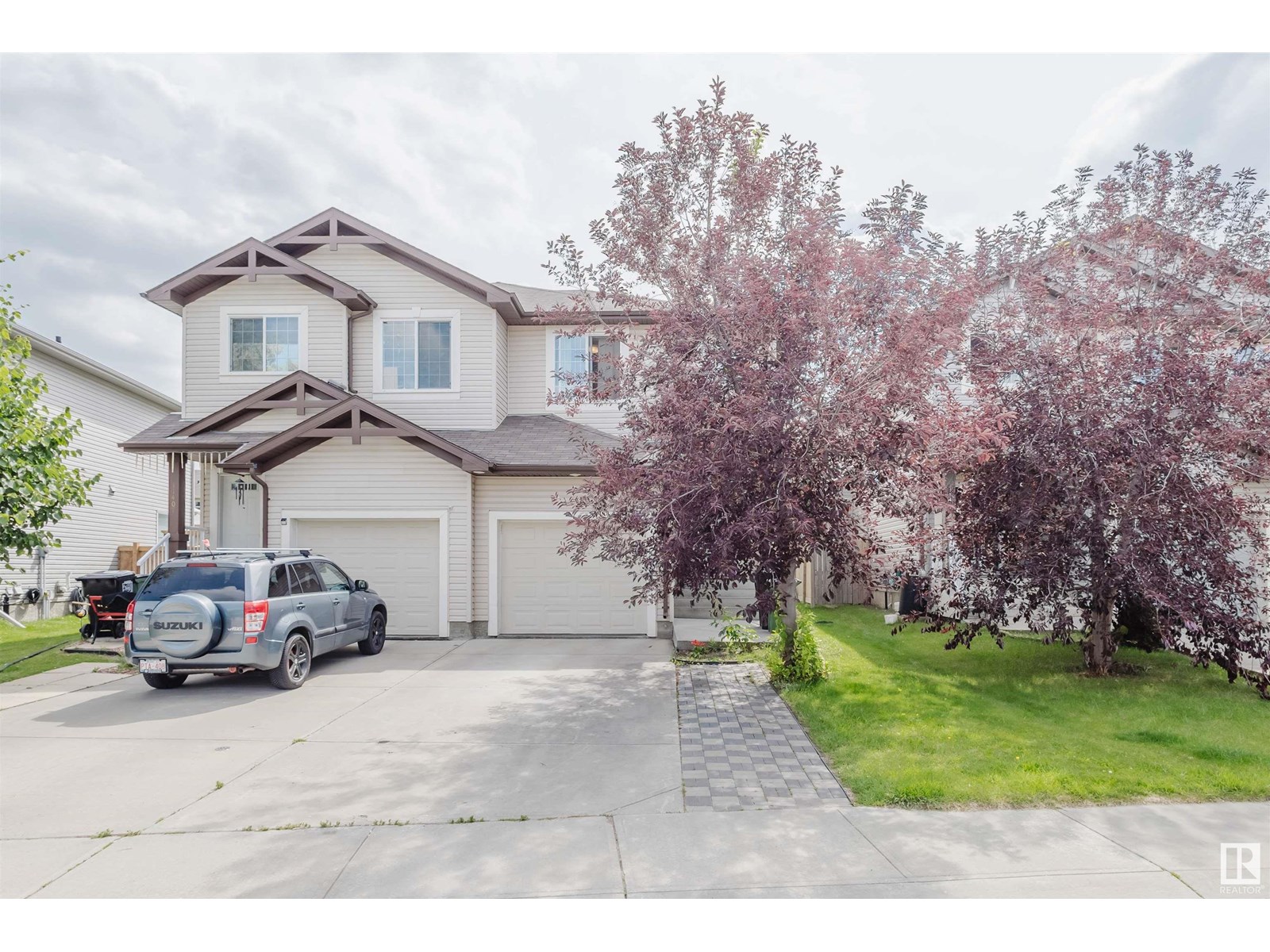 11409 13 Av Sw, Edmonton, Alberta  T6W 0G8 - Photo 1 - E4448496
