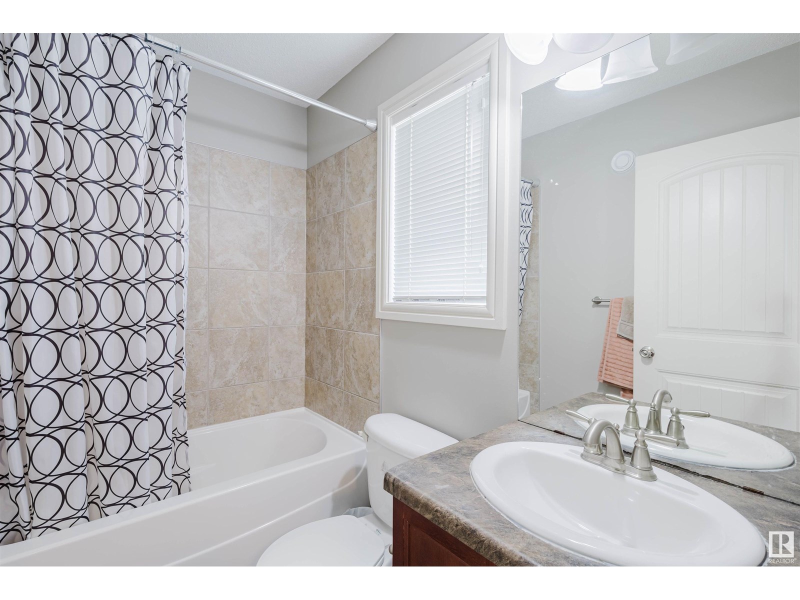 11409 13 Av Sw, Edmonton, Alberta  T6W 0G8 - Photo 21 - E4448496