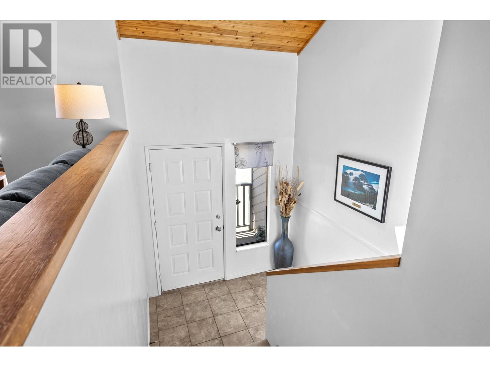 Property at 3202 Sunset Place image 3