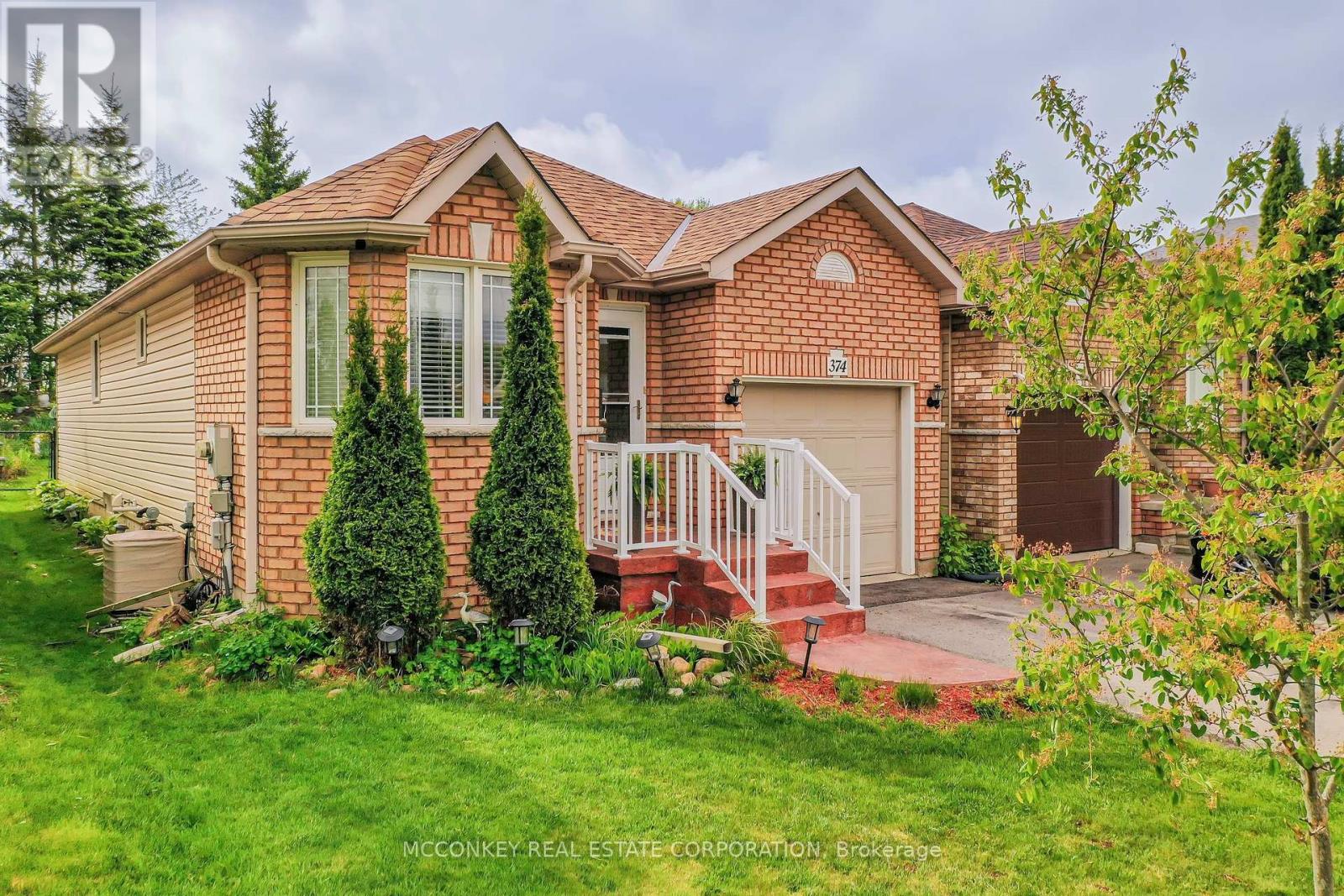 Property at 374 SPILLSBURY DRIVE image 2