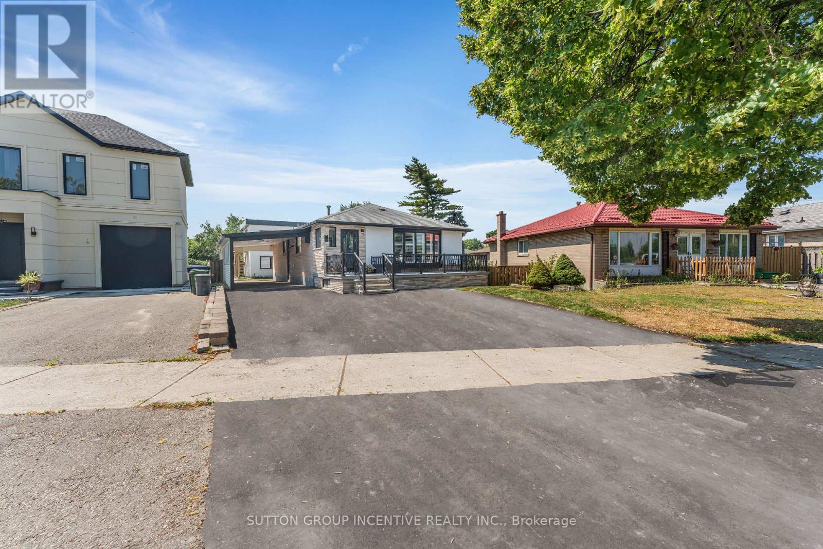 55 Dorward Drive, Toronto, Ontario  M9V 2J4 - Photo 2 - W12292431