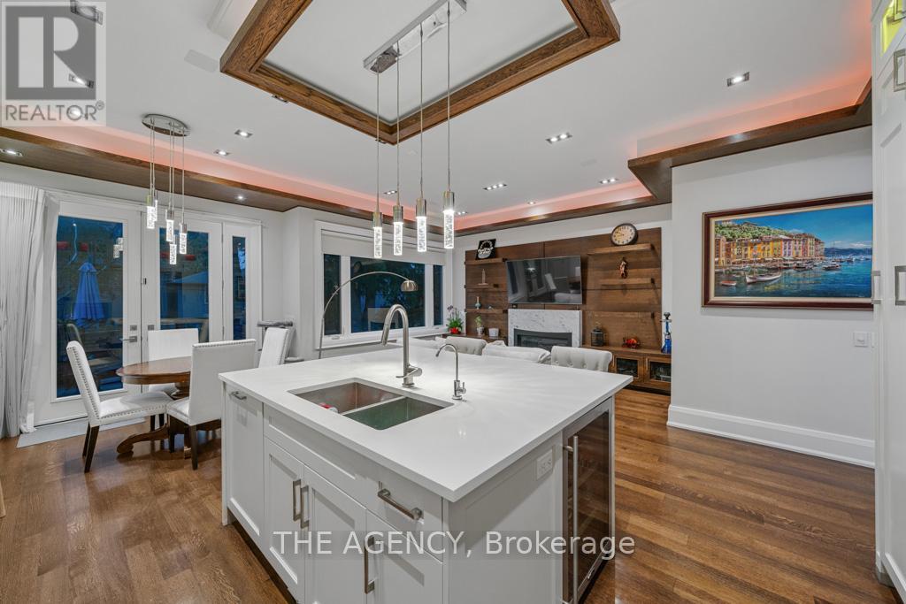 52 Carmichael Avenue, Toronto, Ontario  M5M 2W7 - Photo 12 - C12293590
