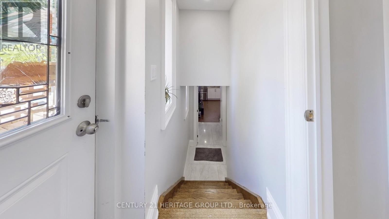 321 Betty Ann Drive, Toronto, Ontario  M2R 1B4 - Photo 47 - C12293657