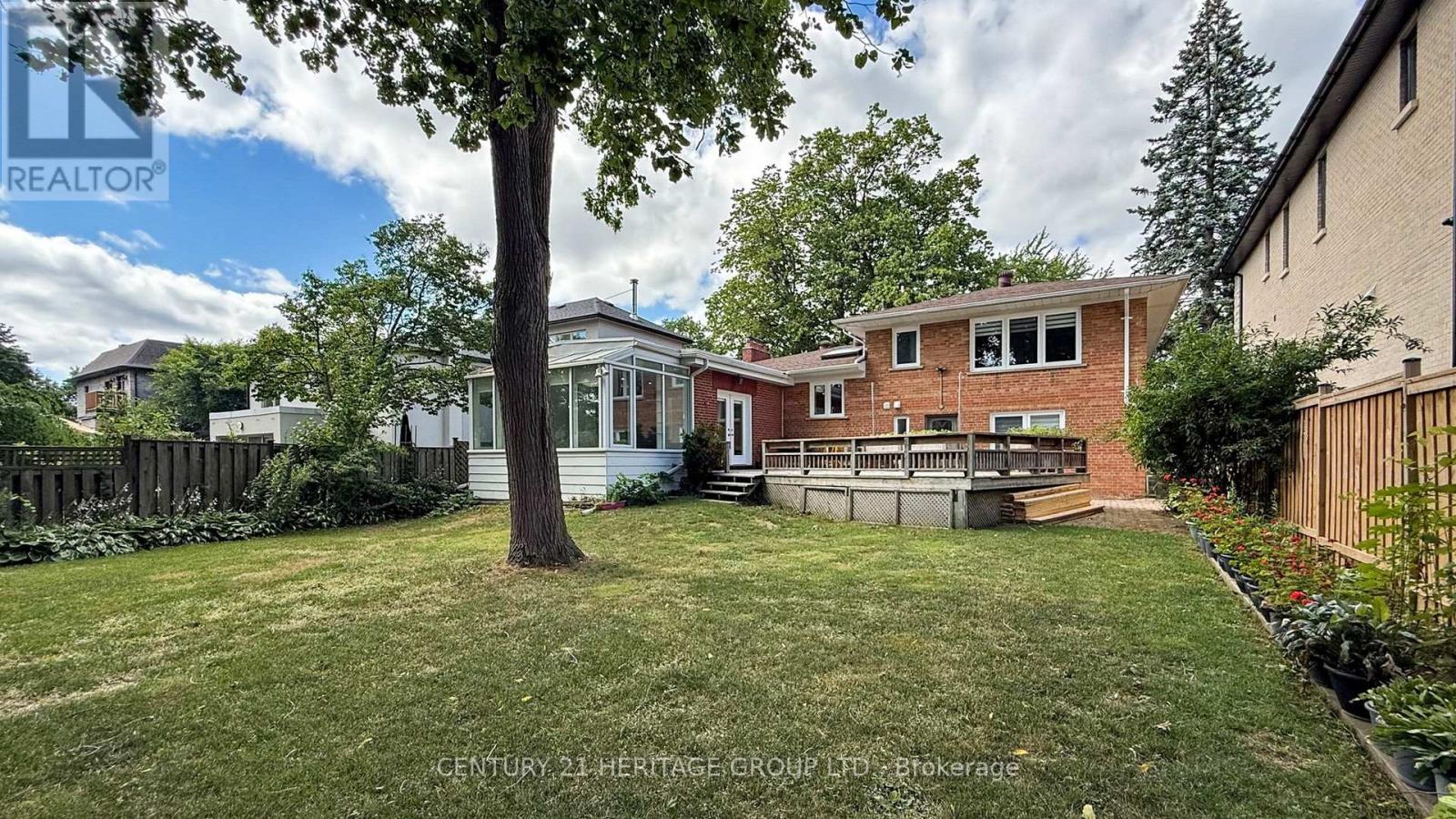 321 Betty Ann Drive, Toronto, Ontario  M2R 1B4 - Photo 49 - C12293657