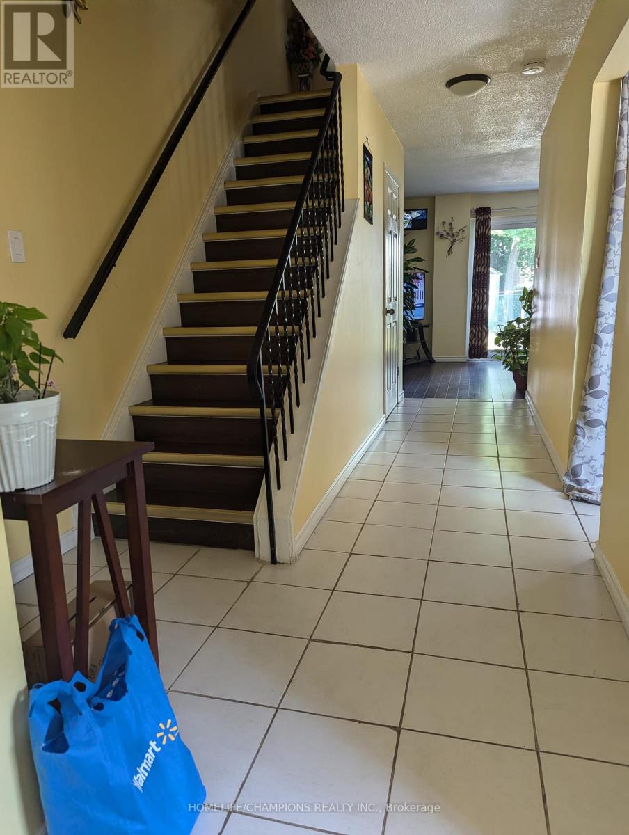 Property at 12 GREYPOINT DRIVE image 3