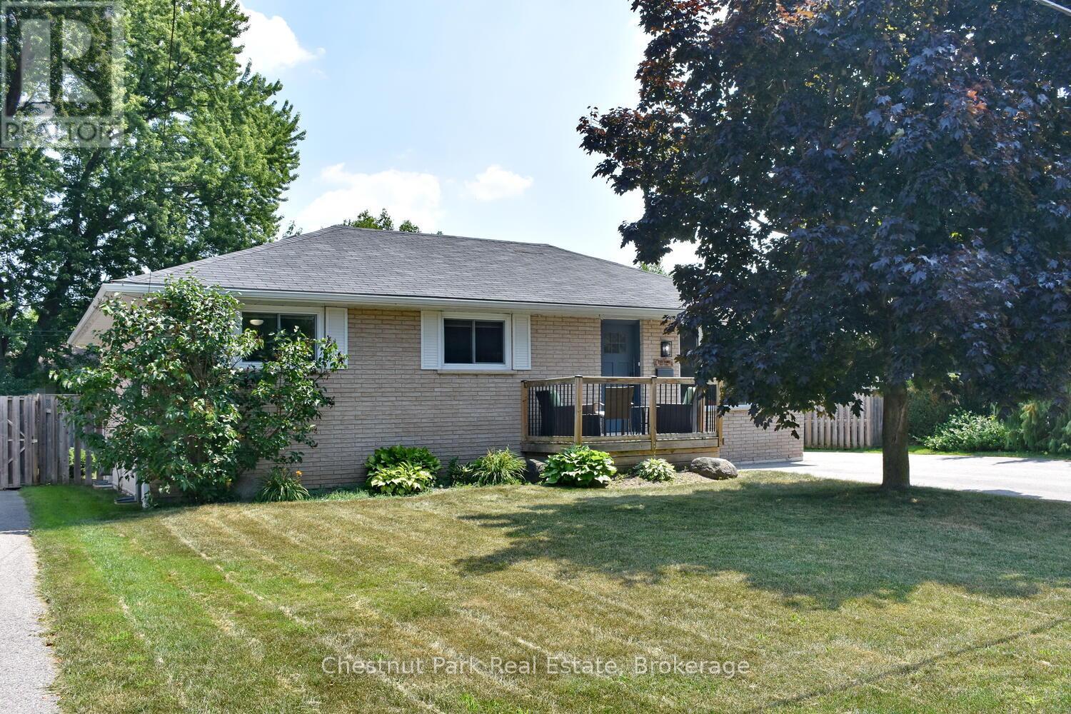 Property at 647 OAK STREET image 1