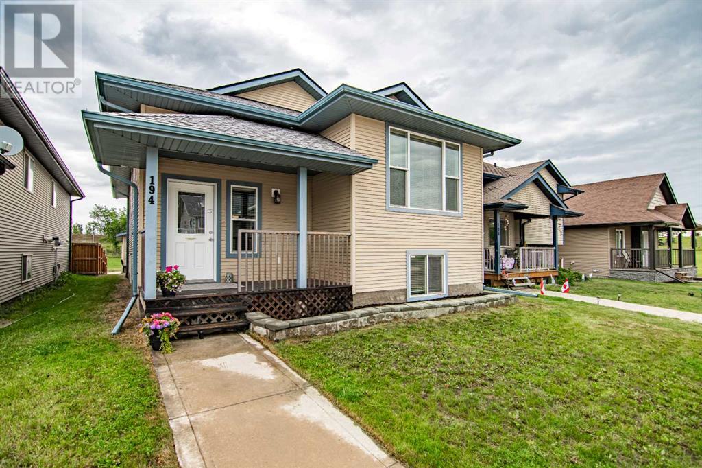 Property at 194 Jaspar Crescent image 3