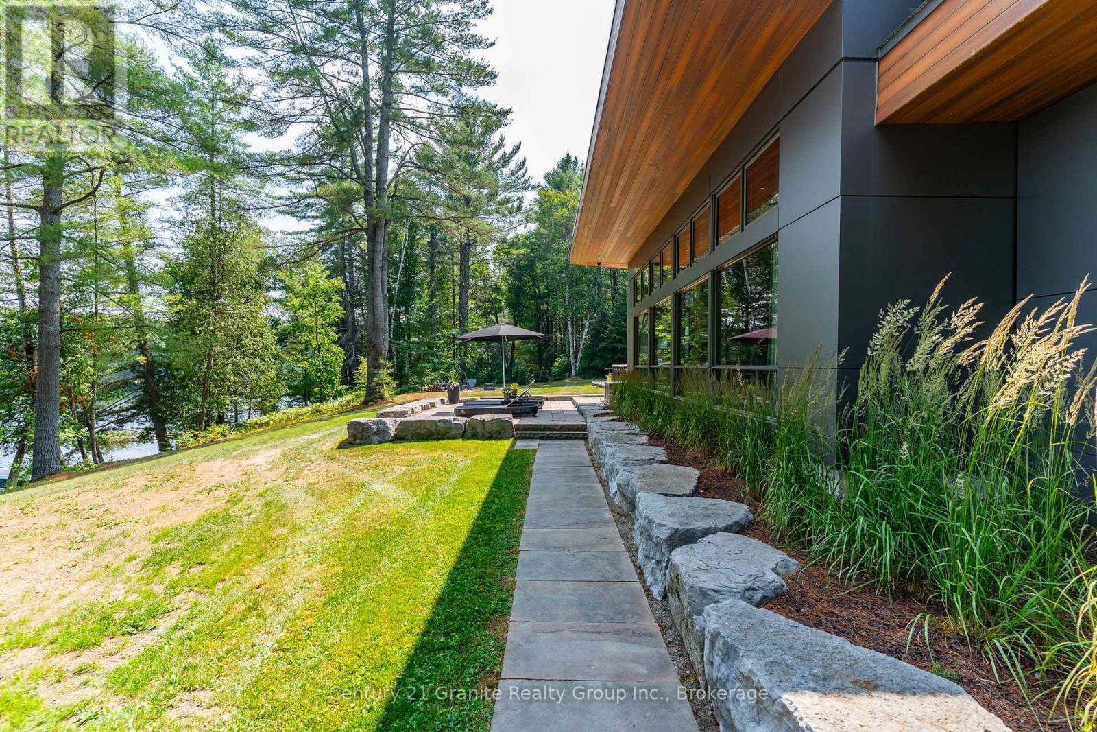 1085 Grace Road, Minden Hills (Minden), Ontario  K0M 2K0 - Photo 26 - X12293704