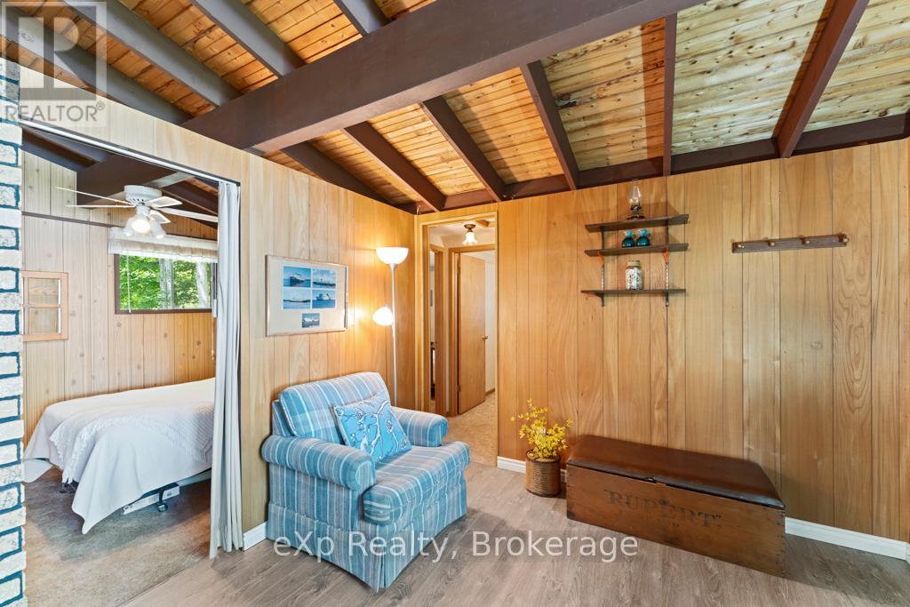 670 Mallory Beach Road, South Bruce Peninsula, Ontario  N0H 2T0 - Photo 17 - X12293739