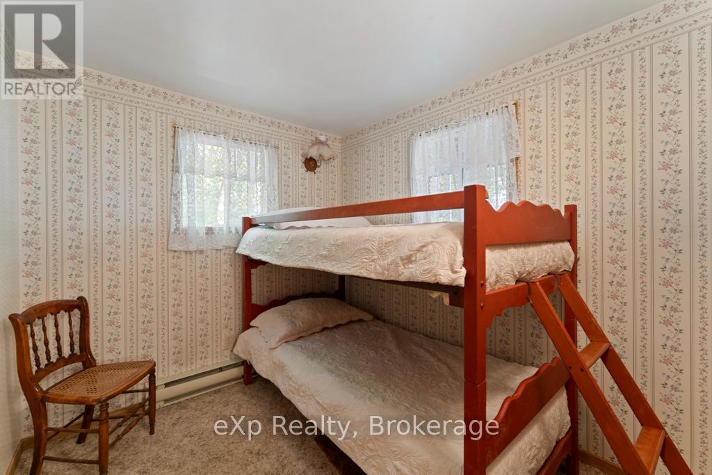 670 Mallory Beach Road, South Bruce Peninsula, Ontario  N0H 2T0 - Photo 21 - X12293739