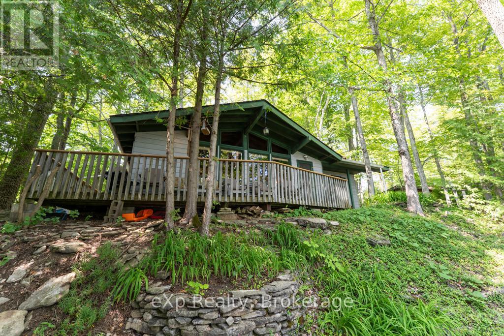 670 Mallory Beach Road, South Bruce Peninsula, Ontario  N0H 2T0 - Photo 26 - X12293739