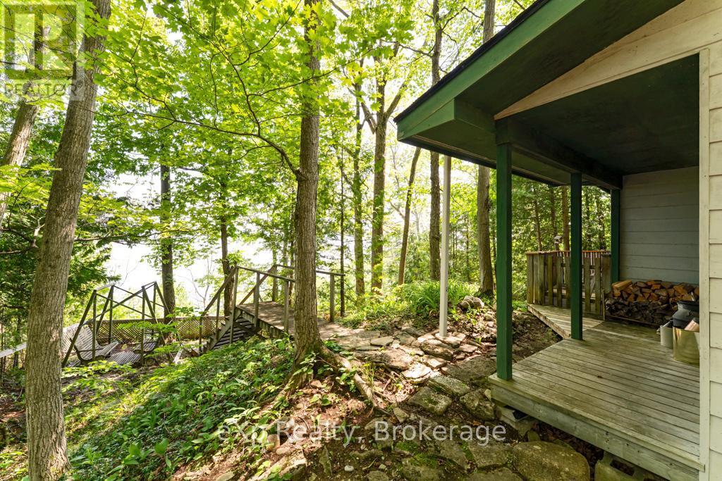 670 Mallory Beach Road, South Bruce Peninsula, Ontario  N0H 2T0 - Photo 28 - X12293739