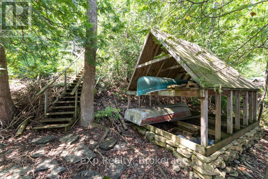 670 Mallory Beach Road, South Bruce Peninsula, Ontario  N0H 2T0 - Photo 33 - X12293739