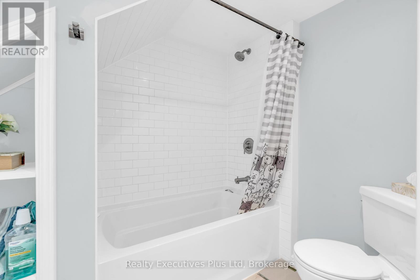 135 Cityview Drive, Guelph, Ontario  N1E 6Y7 - Photo 21 - X12293741