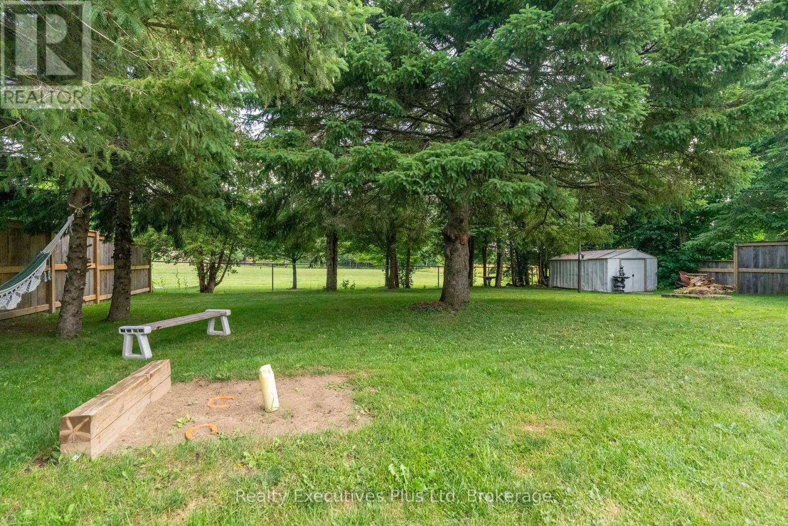 135 Cityview Drive, Guelph, Ontario  N1E 6Y7 - Photo 37 - X12293741