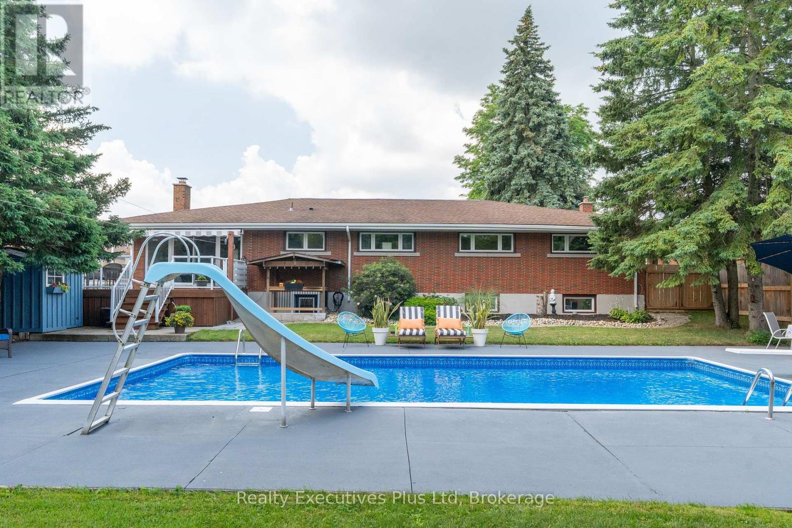 135 Cityview Drive, Guelph, Ontario  N1E 6Y7 - Photo 38 - X12293741