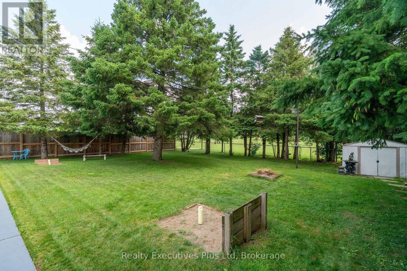 135 Cityview Drive, Guelph, Ontario  N1E 6Y7 - Photo 40 - X12293741