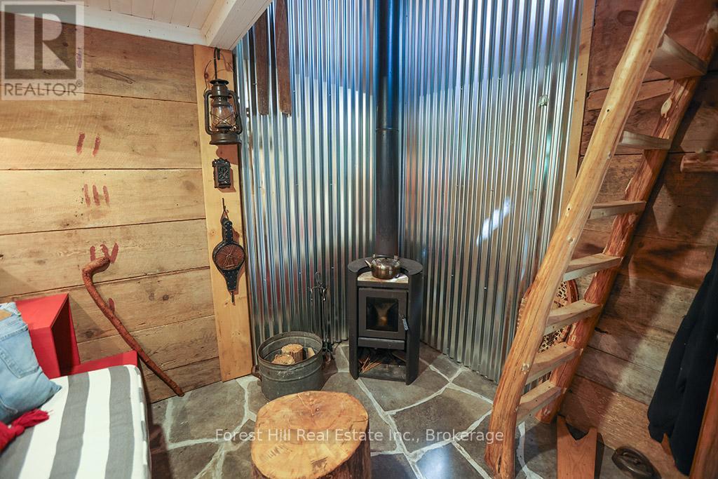 596325 Concession 10, Chatsworth, Ontario  N0H 1R0 - Photo 21 - X12293769