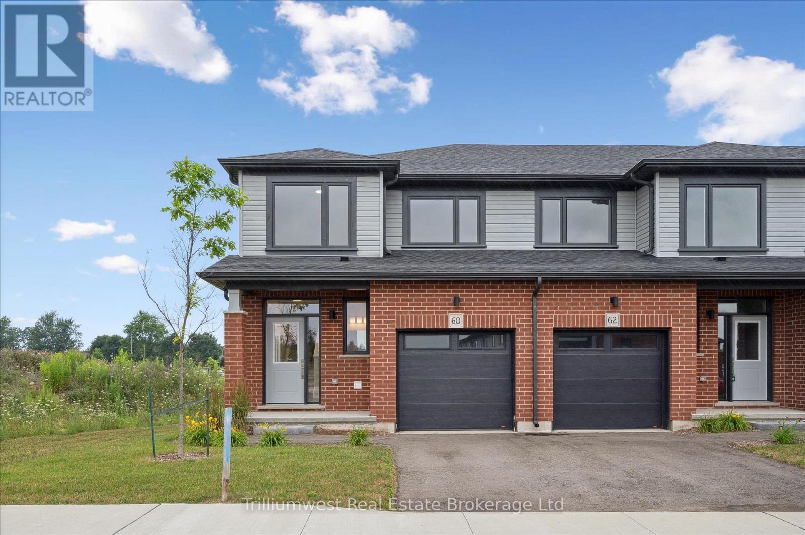 60 Ayr Meadow Crescent, North Dumfries, Ontario  N0B 1E0 - Photo 2 - X12293772