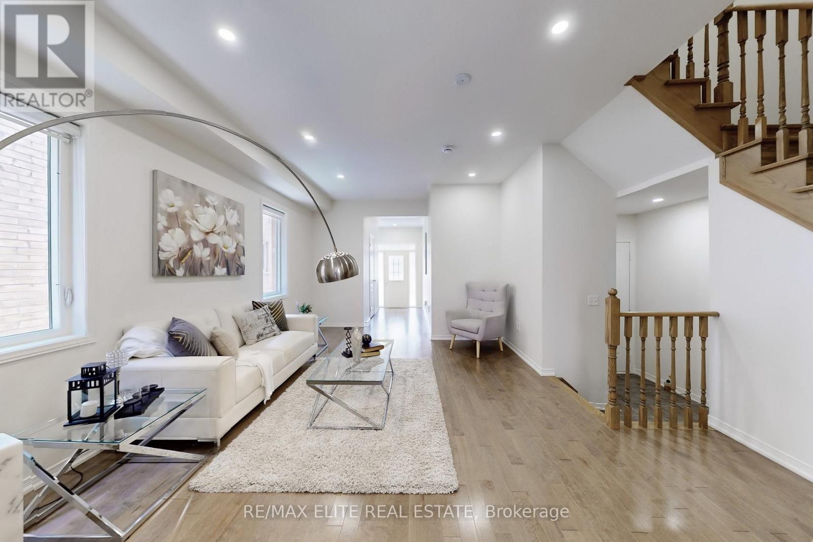 Property at 1217 MCCRON CRESCENT image 2
