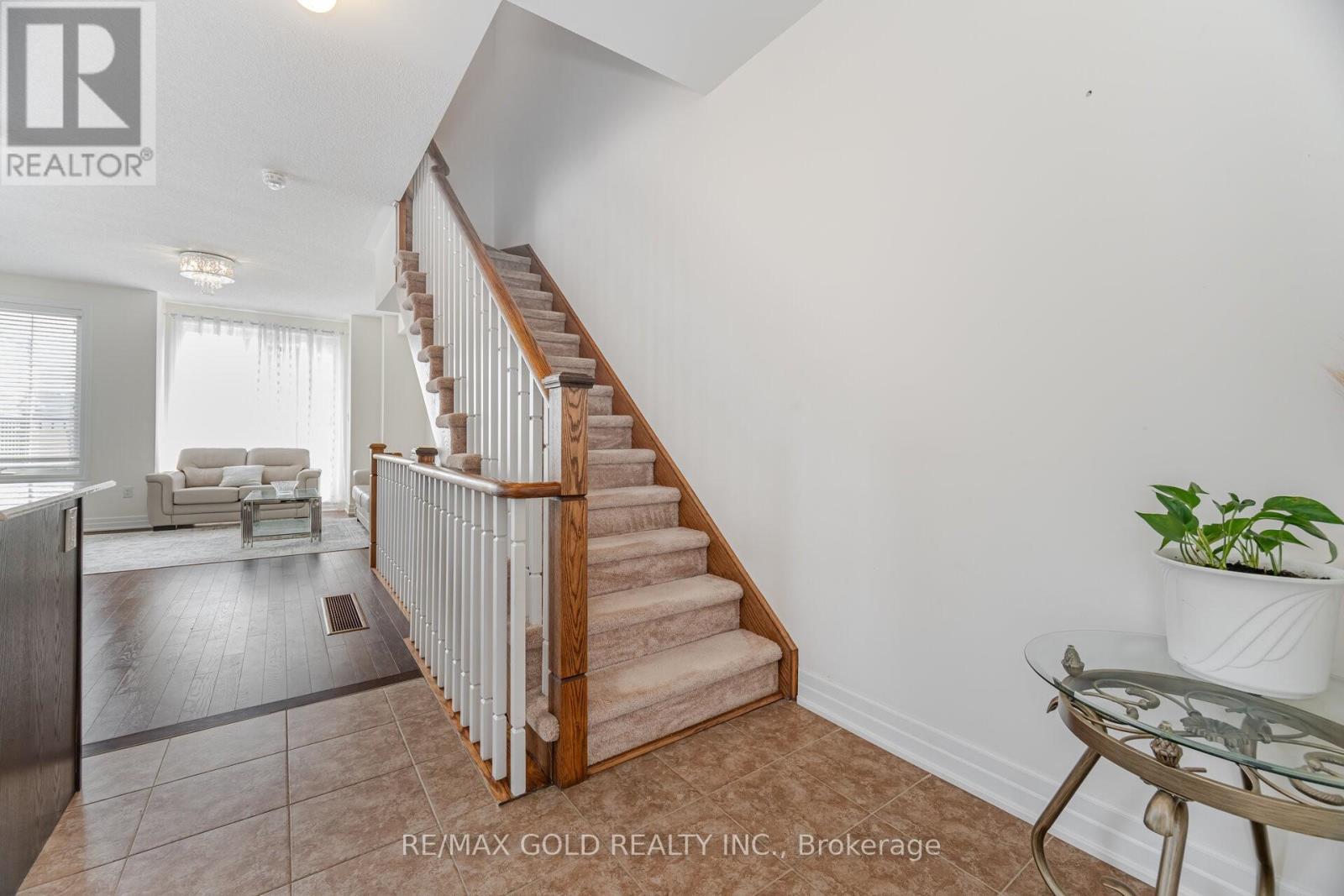36 Karl Williams Lane, Markham, Ontario  L3S 0C7 - Photo 10 - N12293607