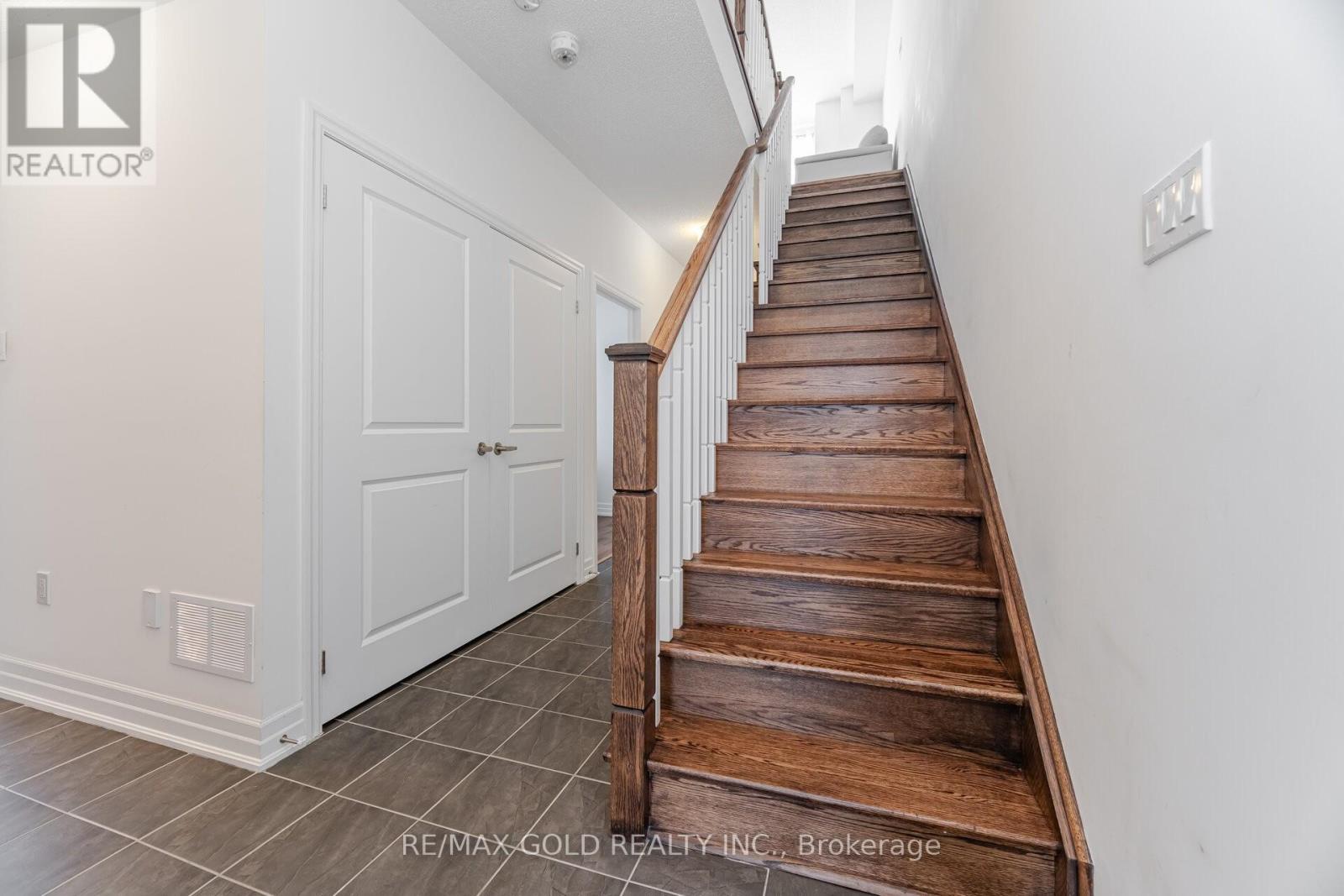 36 Karl Williams Lane, Markham, Ontario  L3S 0C7 - Photo 14 - N12293607
