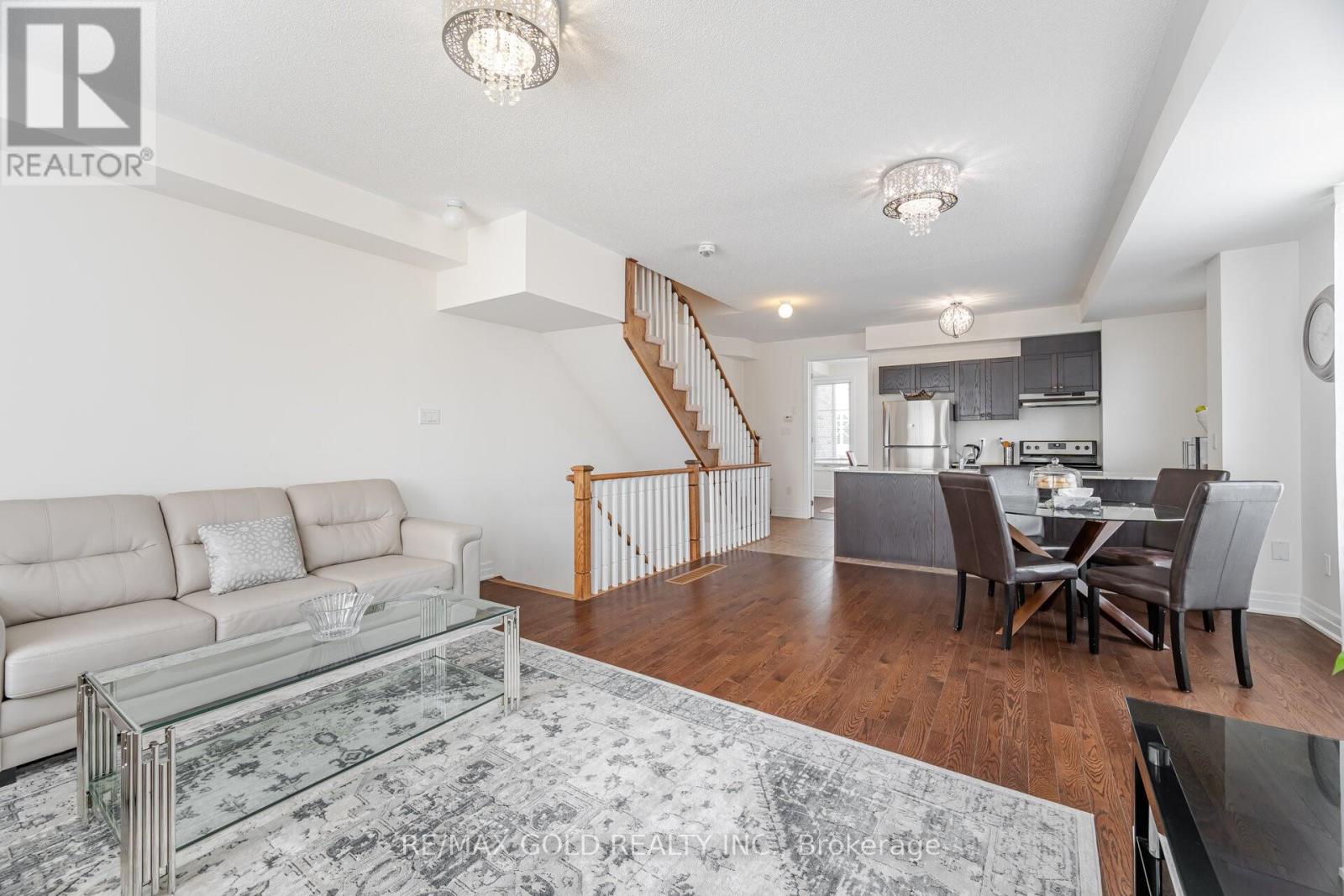 36 Karl Williams Lane, Markham, Ontario  L3S 0C7 - Photo 4 - N12293607