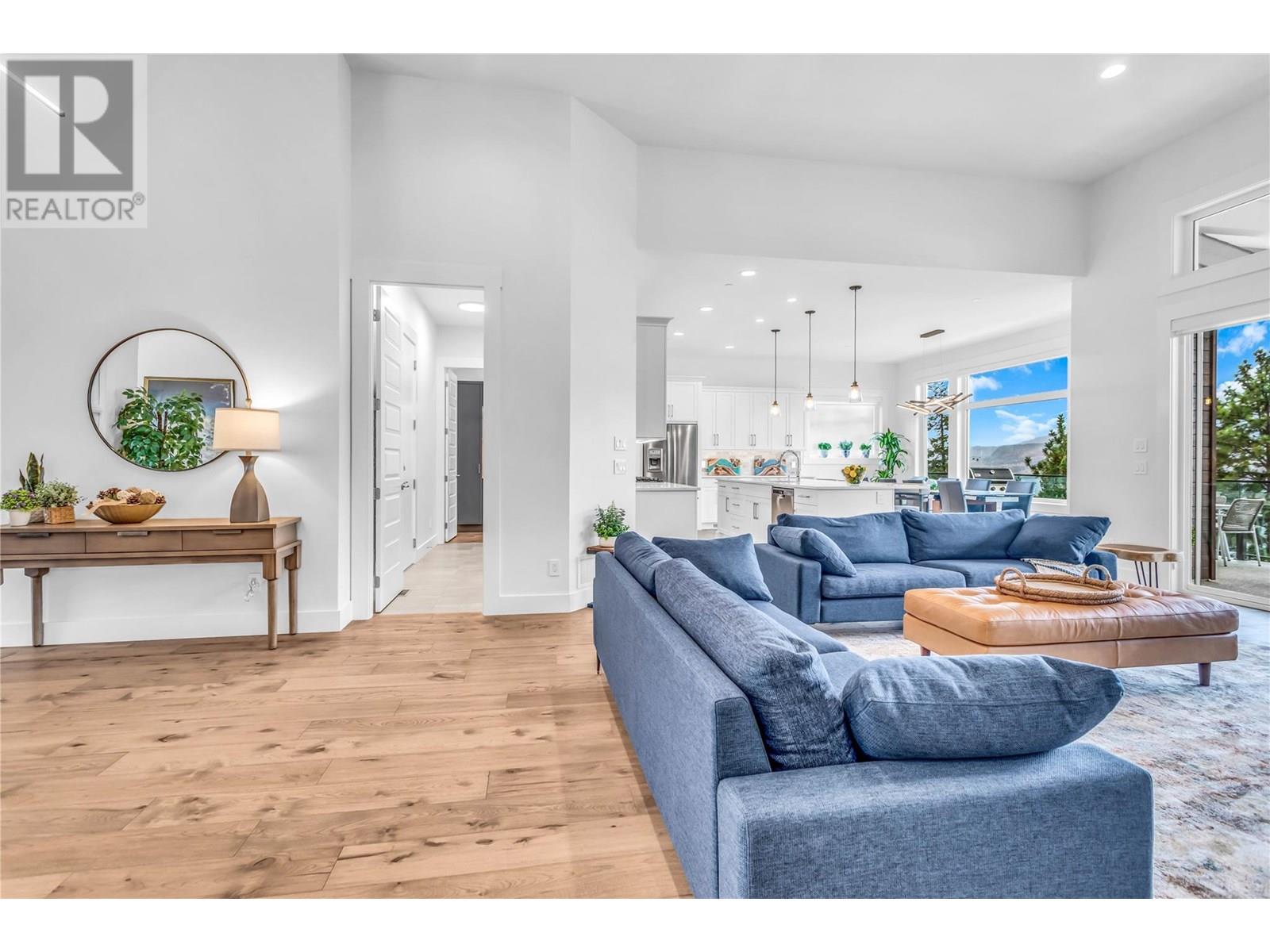 Property at 3452 Blue Grass Lane image 3