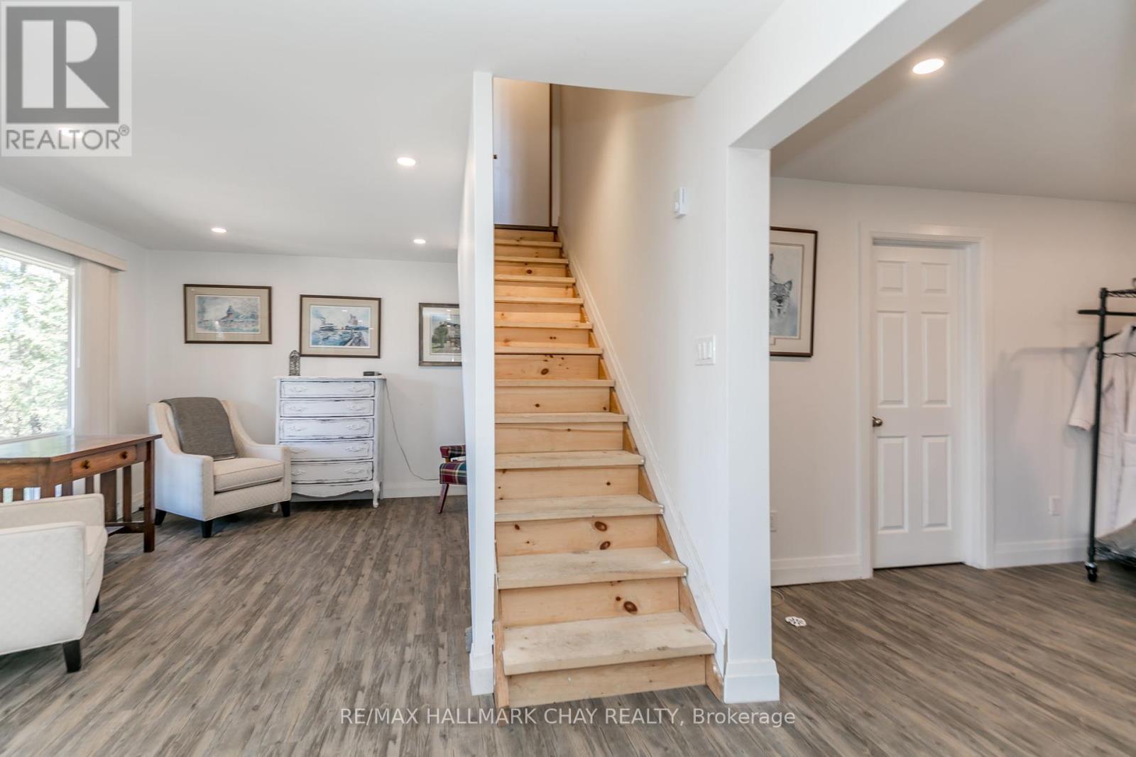 176 Farlain Lake Road E, Tiny, Ontario L9M 0B5 - Photo 29 - S12293551