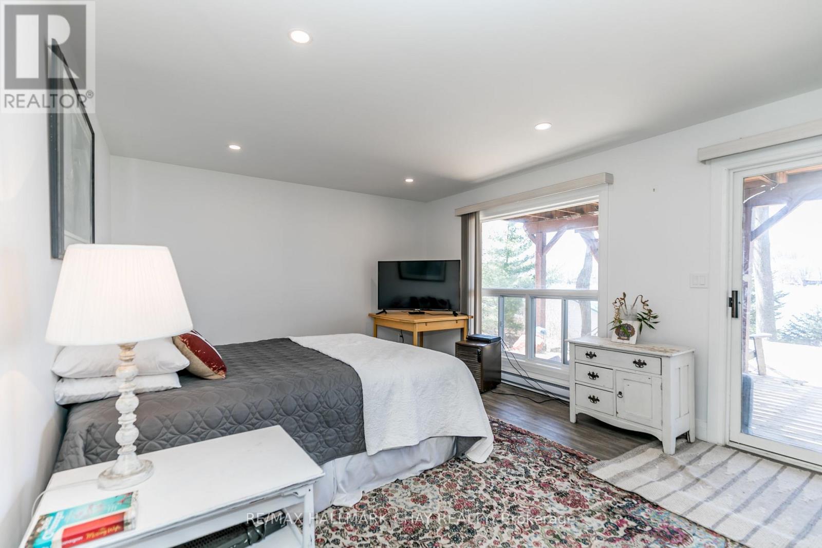 176 Farlain Lake Road E, Tiny, Ontario L9M 0B5 - Photo 30 - S12293551