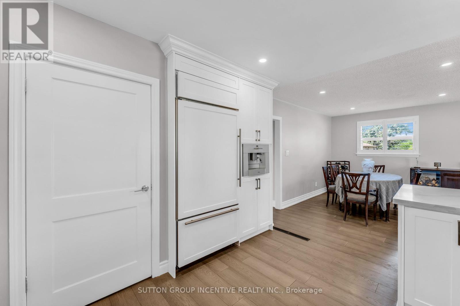 55 Dorward Drive, Toronto, Ontario  M9V 2J4 - Photo 18 - W12292431