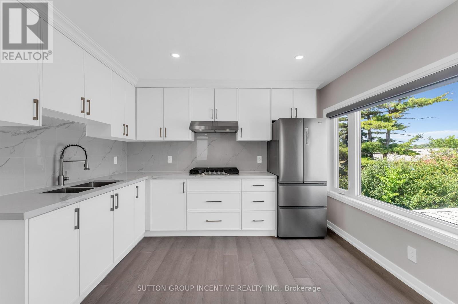 55 Dorward Drive, Toronto, Ontario  M9V 2J4 - Photo 35 - W12292431