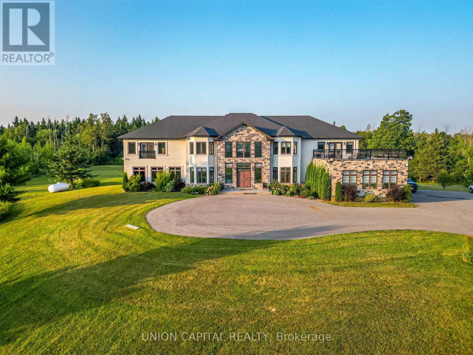 16033 Mississauga Road, Caledon, Ontario  L7C 1X8 - Photo 9 - W12293538