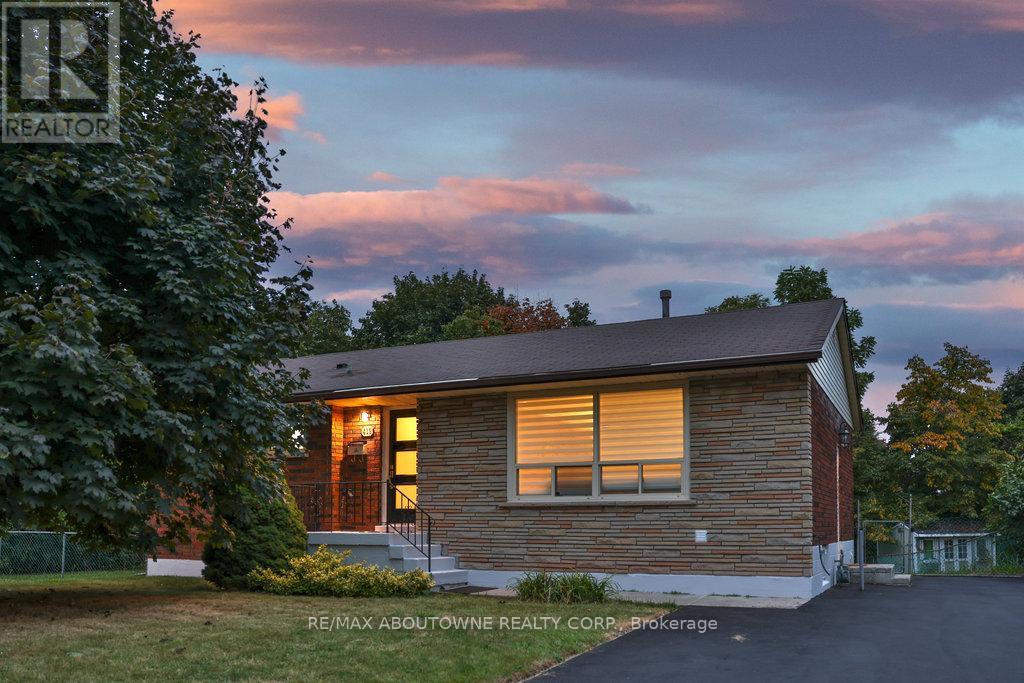 Property at 419 ERINDALE DRIVE image 2