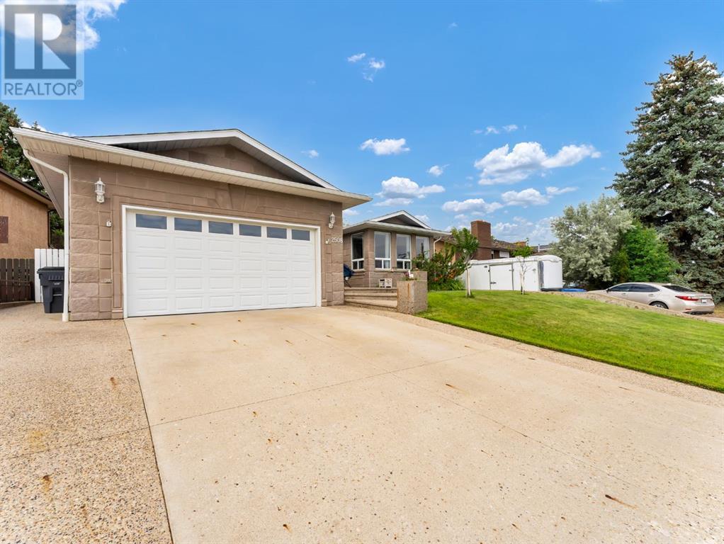 Property at 2508 12 Avenue SE image 3