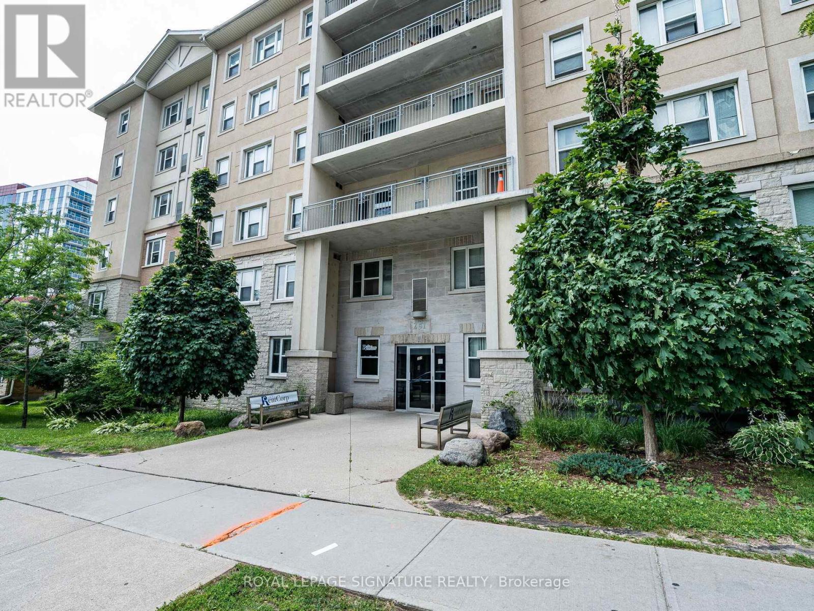 Property at 206 - 251 LESTER STREET image 2