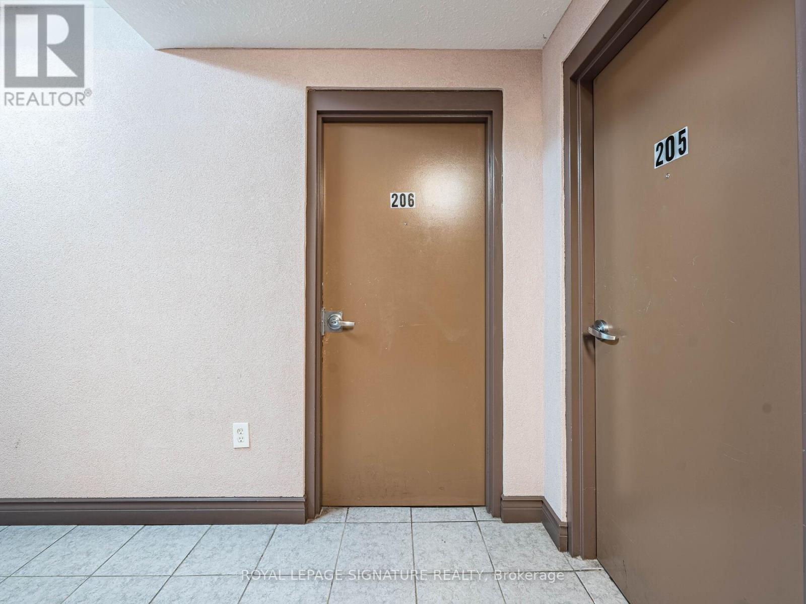 206 - 251 Lester Street, Waterloo, Ontario  N2L 3W6 - Photo 6 - X12293570