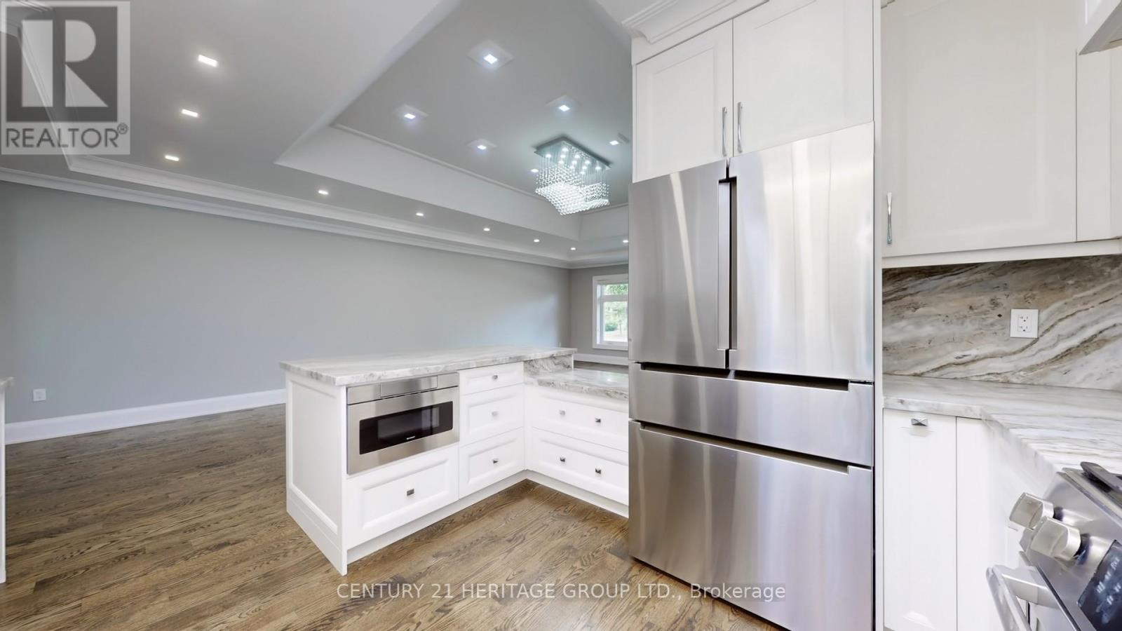 321 Betty Ann Drive, Toronto, Ontario  M2R 1B4 - Photo 14 - C12293657