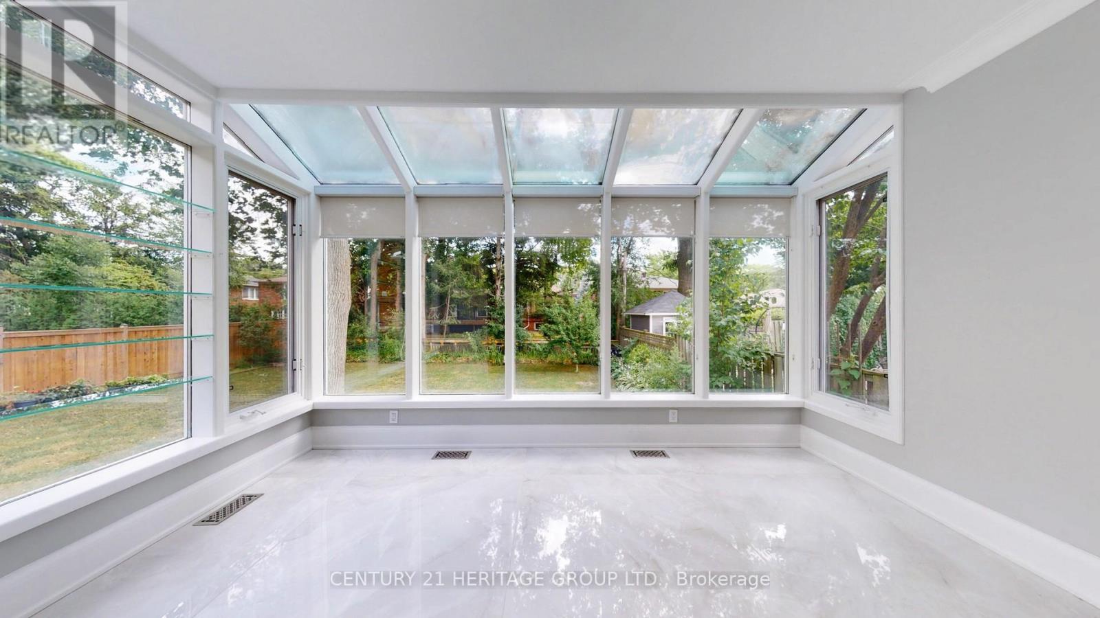 321 Betty Ann Drive, Toronto, Ontario  M2R 1B4 - Photo 18 - C12293657