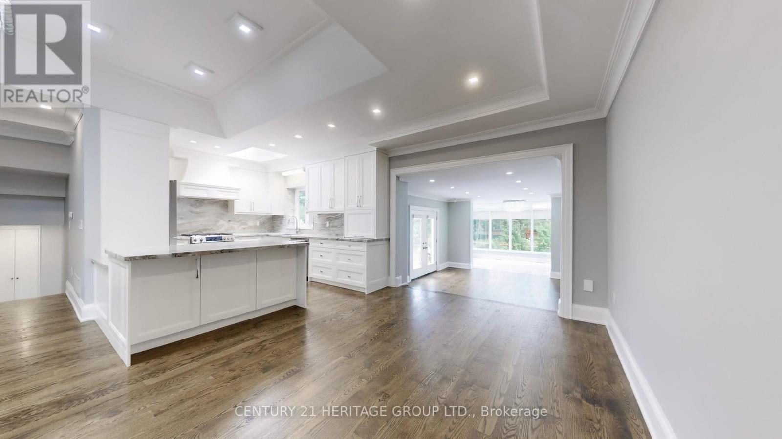 321 Betty Ann Drive, Toronto, Ontario  M2R 1B4 - Photo 8 - C12293657