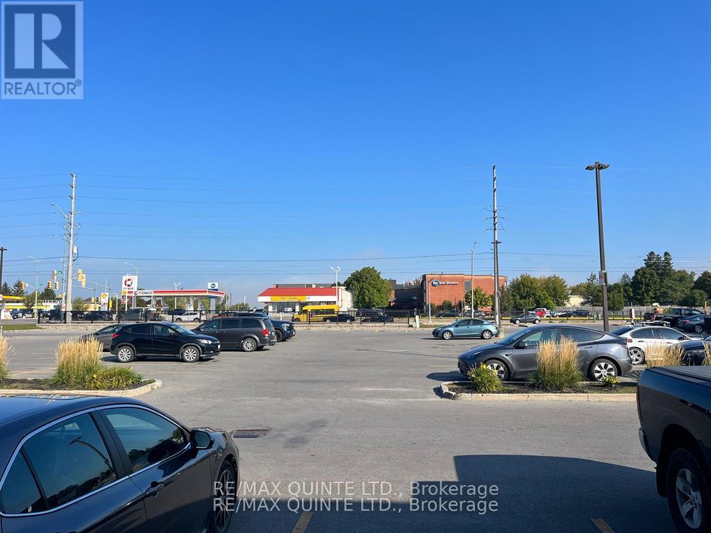 365 #210 North Front Street, Belleville, Ontario  K8P 5A5 - Photo 2 - X12230804