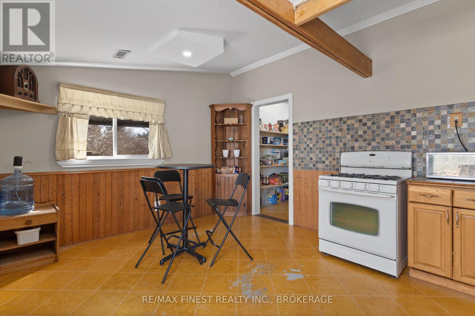 6955 County 2 Road, Loyalist, Ontario  K7R 3K6 - Photo 13 - X12293839