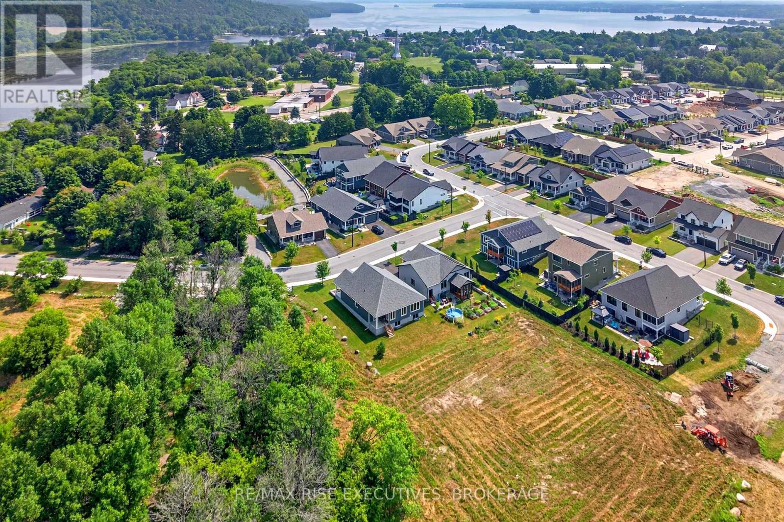14 Newhaven Gate, Westport, Ontario  K0G 1X0 - Photo 37 - X12293931